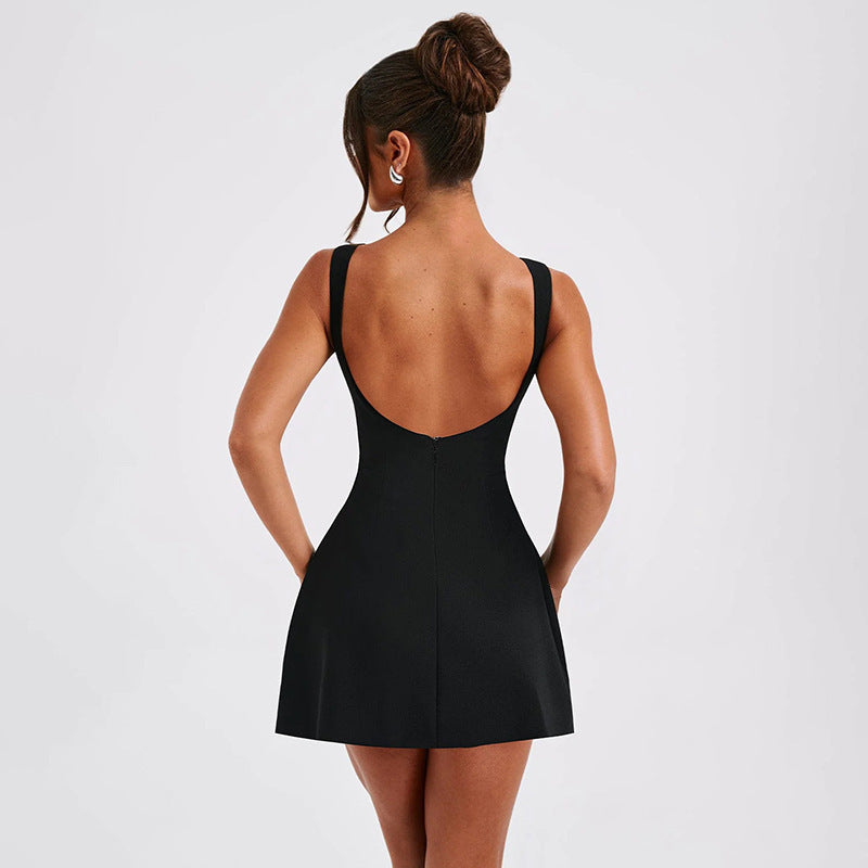 Chic Slim-Fitting Backless Mini 
